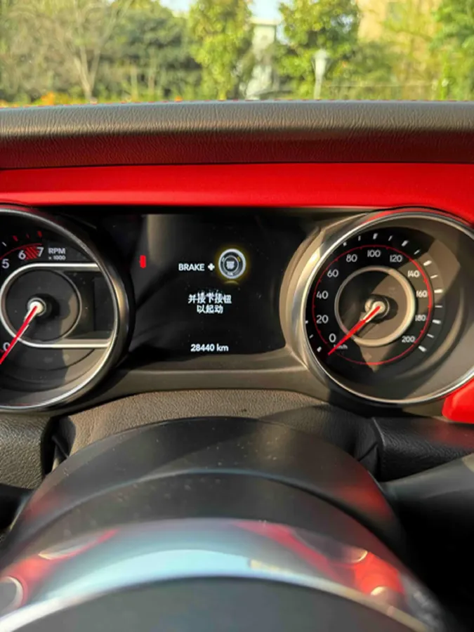 2021 Jeep Wrangler 2.0T 266HP L4 8AT,autocango,china used car exporter,china ev exporter,chinese used car exporter,chinese used ev exporter