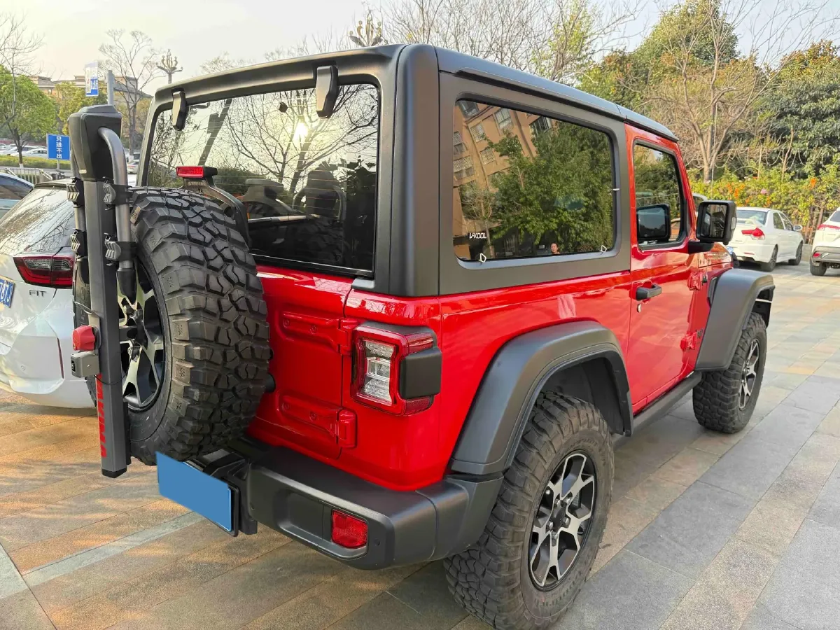 2021 Jeep Wrangler 2.0T 266HP L4 8AT,autocango,china used car exporter,china ev exporter,chinese used car exporter,chinese used ev exporter