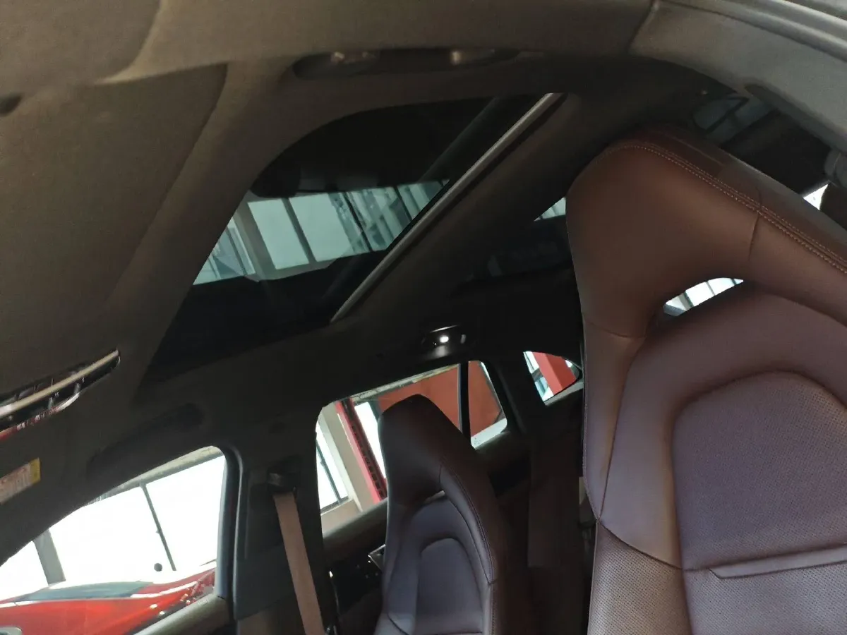 2021 Porsche Panamera 2.9T 330HP V6 8DCT,autocango,china used car exporter,china ev exporter,chinese used car exporter,chinese used ev exporter