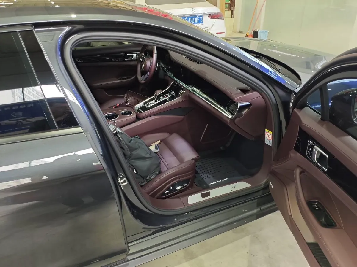 2021 Porsche Panamera 2.9T 330HP V6 8DCT,autocango,china used car exporter,china ev exporter,chinese used car exporter,chinese used ev exporter