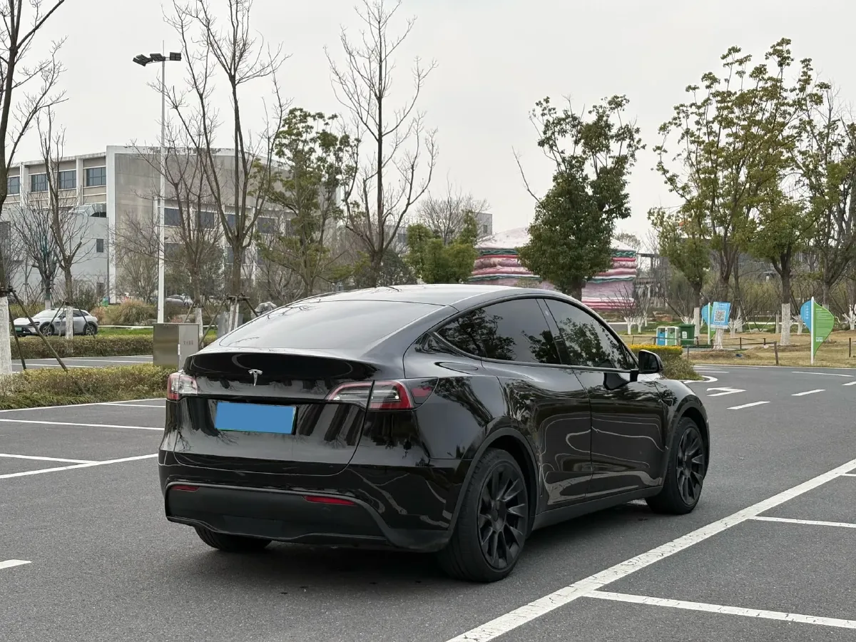 2022 Tesla Model Y BEV 60KWH,autocango,china used car exporter,china ev exporter,chinese used car exporter,chinese used ev exporter
