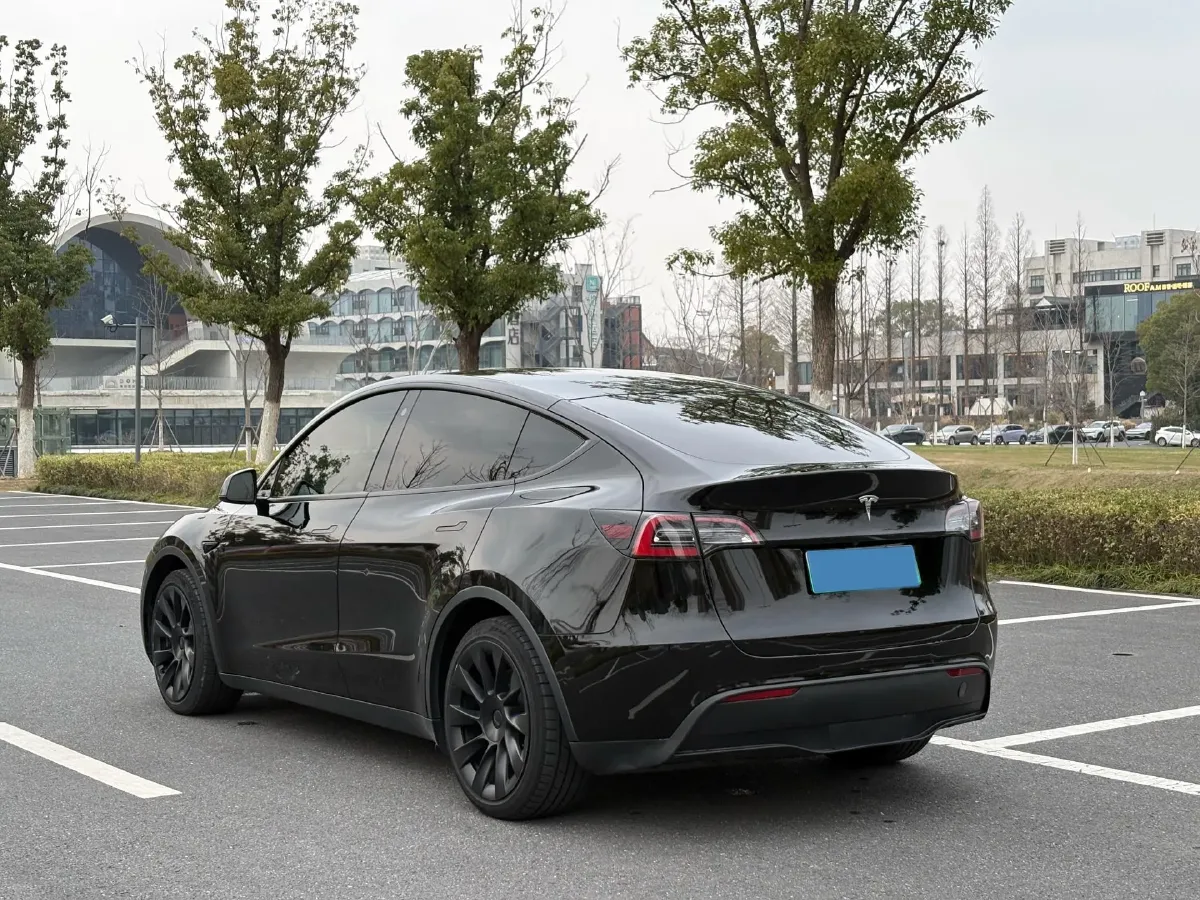 2022 Tesla Model Y BEV 60KWH,autocango,china used car exporter,china ev exporter,chinese used car exporter,chinese used ev exporter
