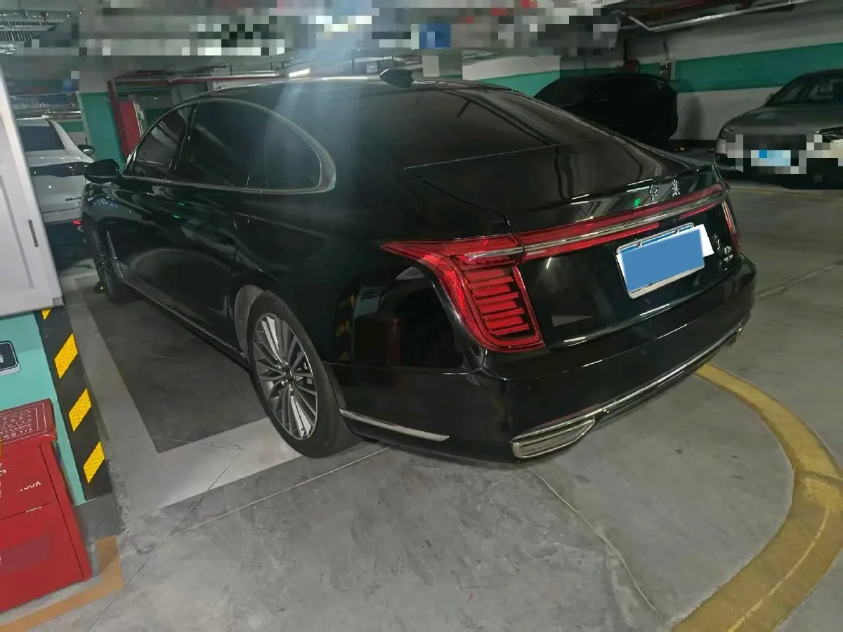 2023 HongQi H9 2.0T 252HP L4 7DCT,autocango,china used car exporter,china ev exporter,chinese used car exporter,chinese used ev exporter