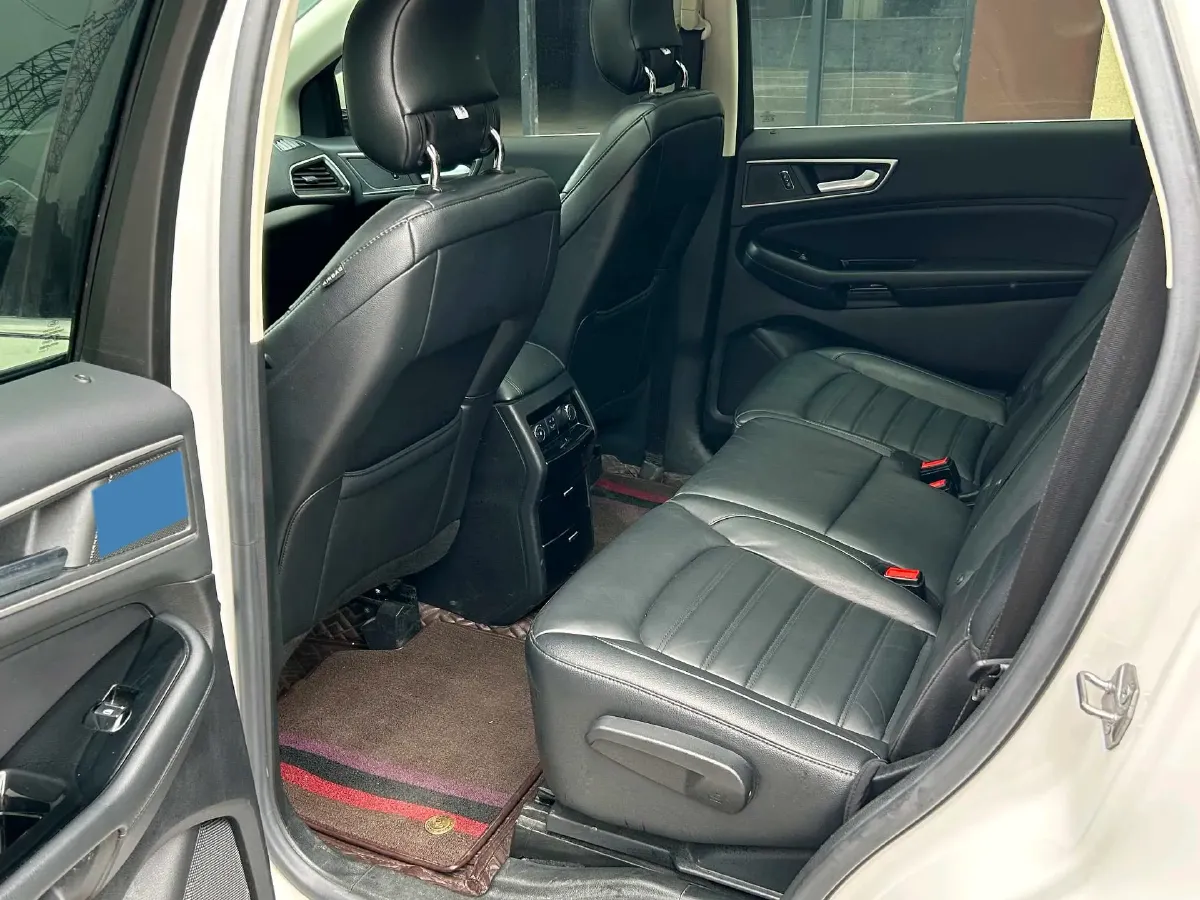 2018 Ford Mondeo 2.0T 245HP L4 6AT,autocango,china used car exporter,china ev exporter,chinese used car exporter,chinese used ev exporter