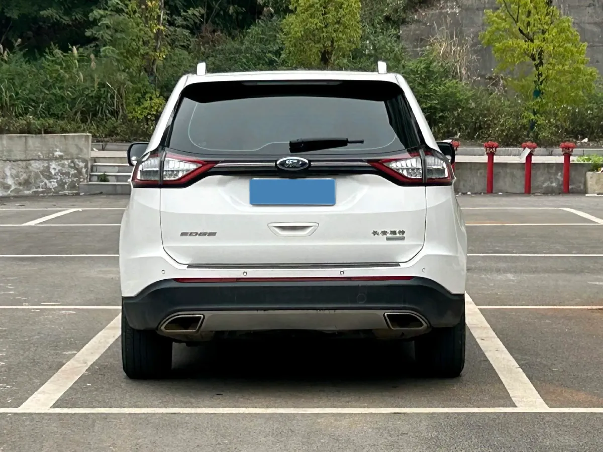 2018 Ford Mondeo 2.0T 245HP L4 6AT,autocango,china used car exporter,china ev exporter,chinese used car exporter,chinese used ev exporter