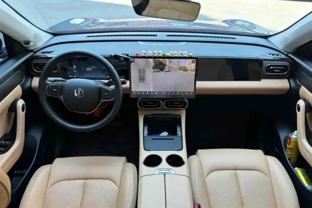 2024 Leapmotor C11 1.5L 95HP L4 REEV 43.74KWH,autocango,china used car exporter,china ev exporter,chinese used car exporter,chinese used ev exporter