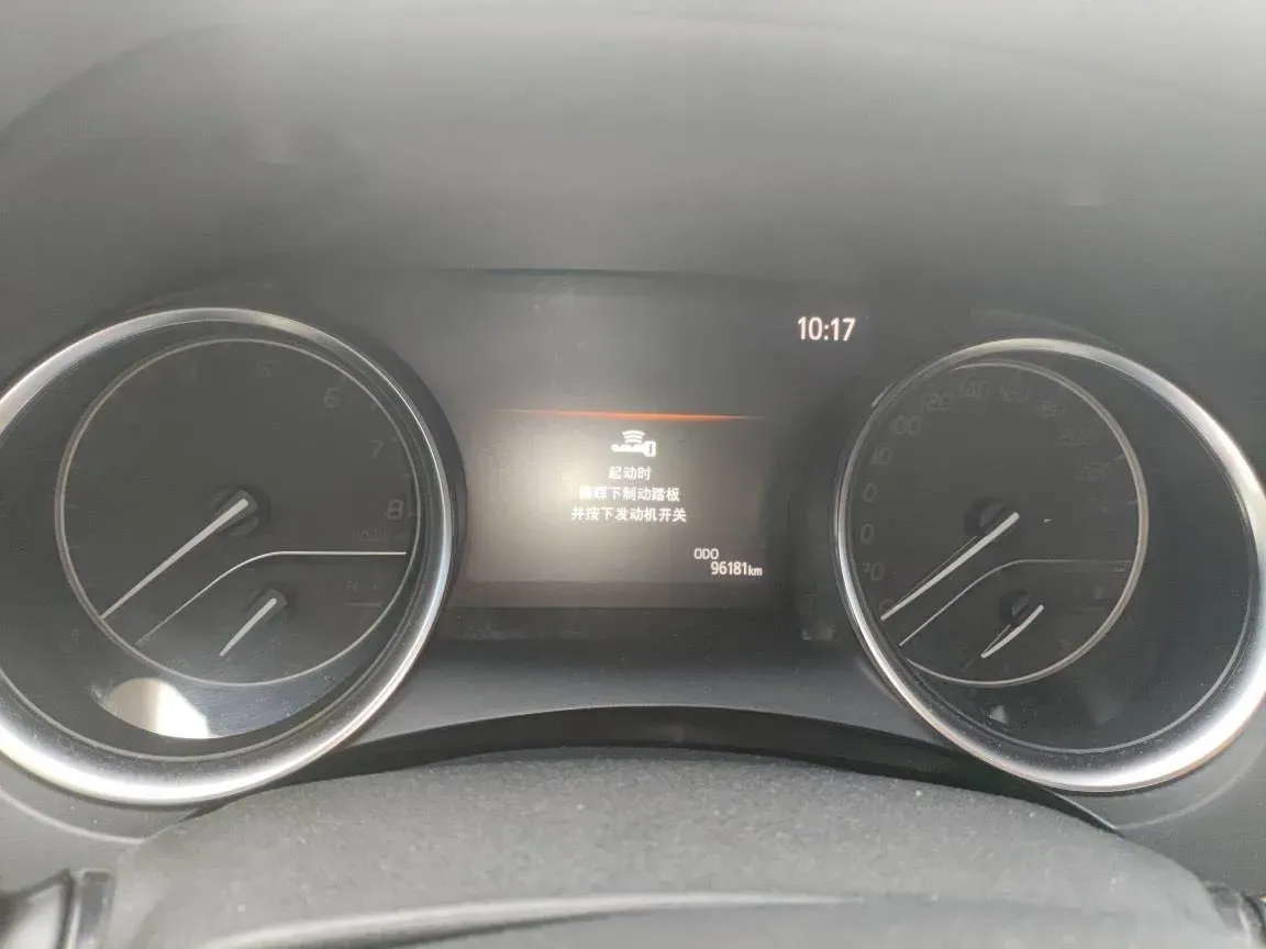 2019 Toyota Camry 2.0L 178HP L4 CVT,autocango,china used car exporter,china ev exporter,chinese used car exporter,chinese used ev exporter