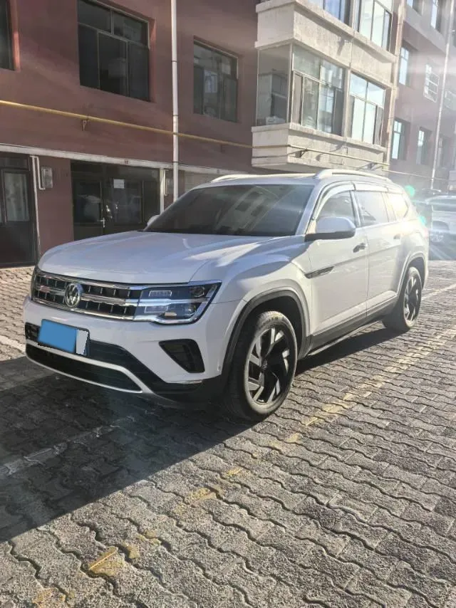 2021 Volkswagen Teramont 2.0T 220HP L4 7DCT,autocango,china used car exporter,china ev exporter,chinese used car exporter,chinese used ev exporter