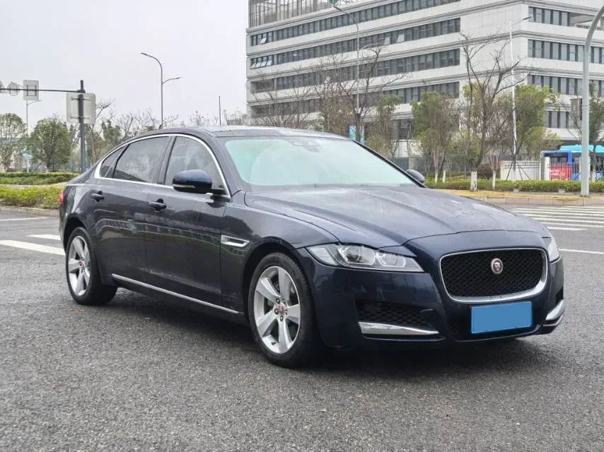 2020 Jaguar XFL 2.0T 200HP L4 8AT,autocango,china used car exporter,china ev exporter,chinese used car exporter,chinese used ev exporter