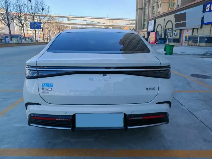 2025 BYD Seal07 DM-i 1.5L 101HP L4 E-CVT PHEV 17.6KWH,autocango,china used car exporter,china ev exporter,chinese used car exporter,chinese used ev exporter