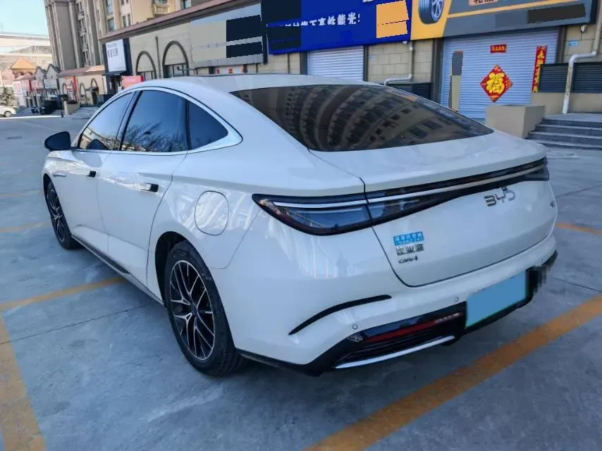 2025 BYD Seal07 DM-i 1.5L 101HP L4 E-CVT PHEV 17.6KWH,autocango,china used car exporter,china ev exporter,chinese used car exporter,chinese used ev exporter