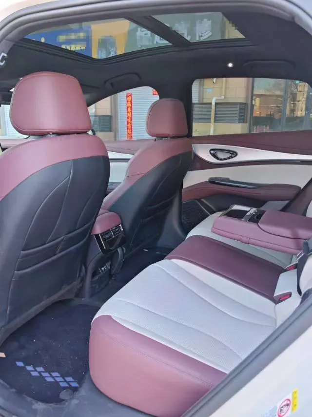 2025 BYD Seal07 DM-i 1.5L 101HP L4 E-CVT PHEV 17.6KWH,autocango,china used car exporter,china ev exporter,chinese used car exporter,chinese used ev exporter