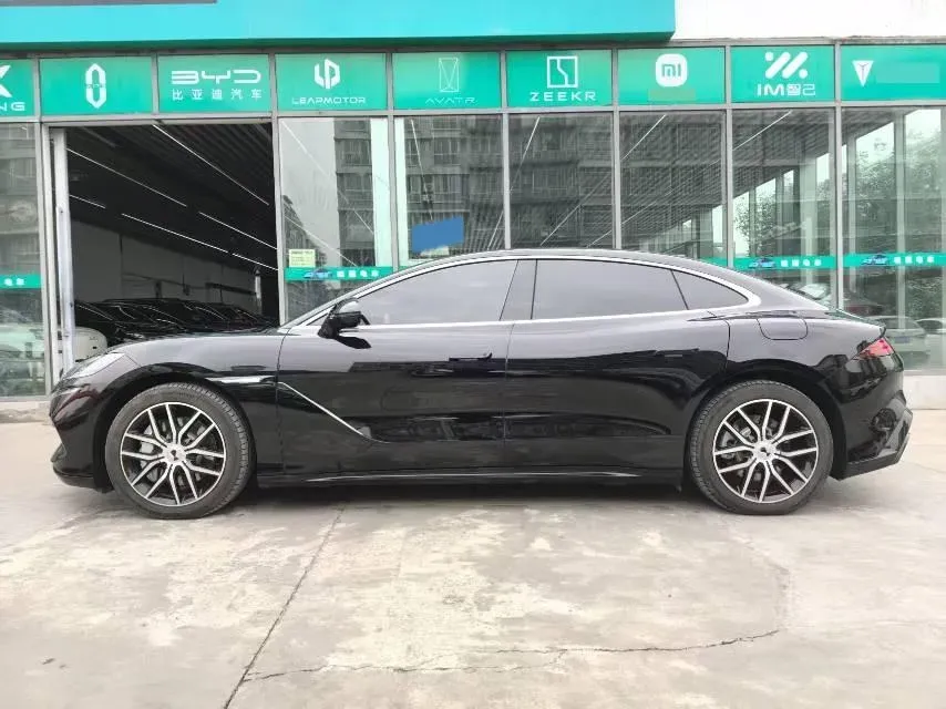 2024 Denza DenzaZ9 BEV 100KWH,autocango,china used car exporter,china ev exporter,chinese used car exporter,chinese used ev exporter