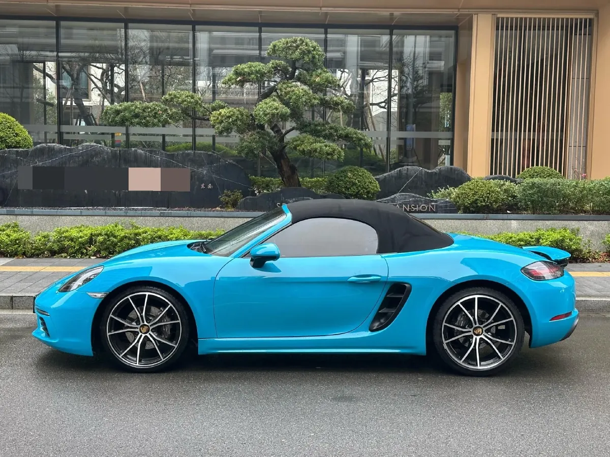 2018 Porsche 718 2.0T 250HP H4 7DCT,autocango,china used car exporter,china ev exporter,chinese used car exporter,chinese used ev exporter