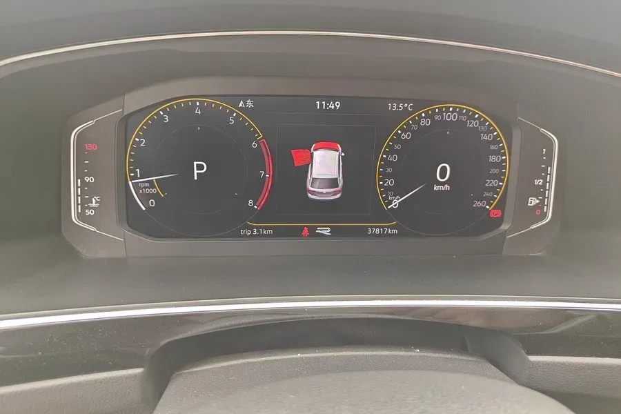 2021 Volkswagen Tiguan L 2.0T 186HP L4 7DCT,autocango,china used car exporter,china ev exporter,chinese used car exporter,chinese used ev exporter