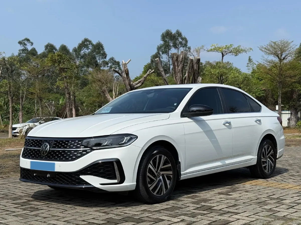 2024 Volkswagen Lavida 1.5T 160HP L4 7DCT,autocango,china used car exporter,china ev exporter,chinese used car exporter,chinese used ev exporter