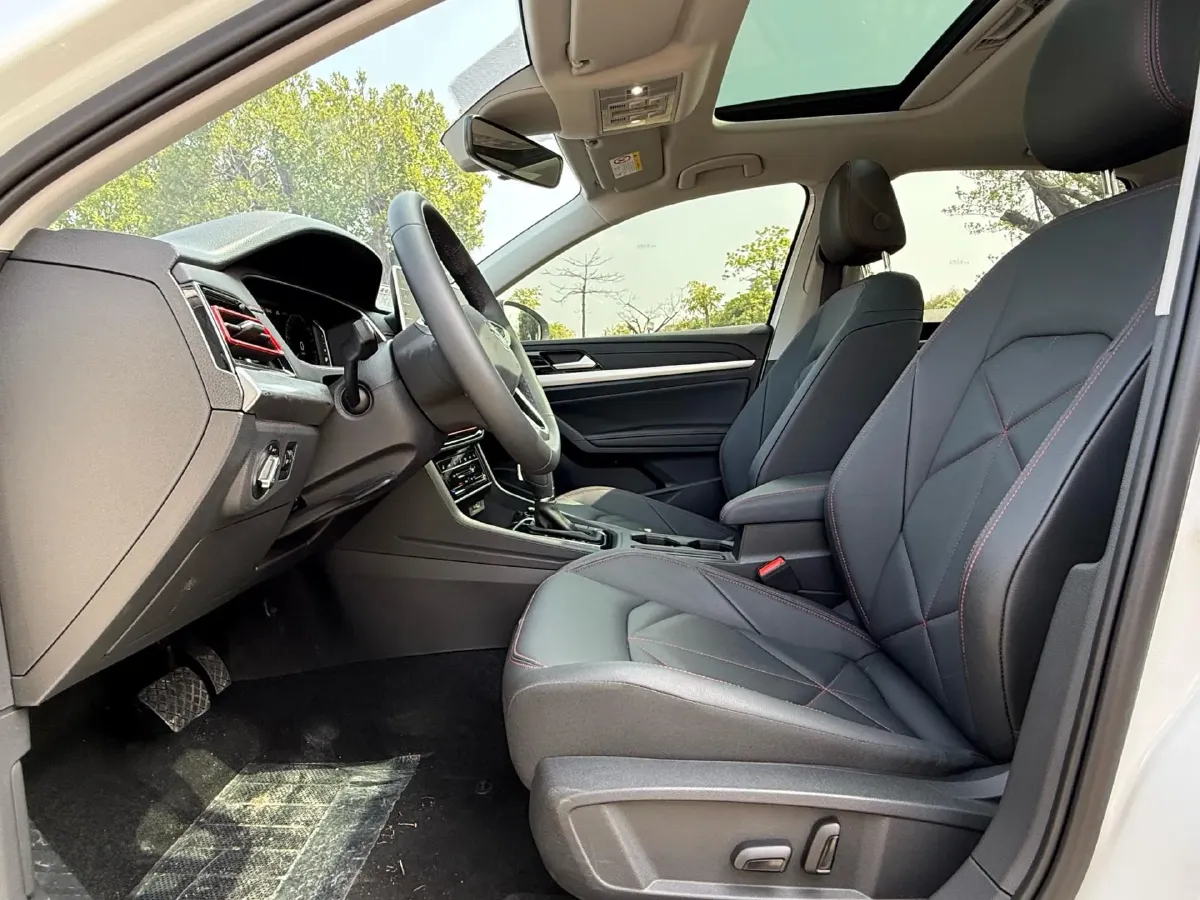 2024 Volkswagen Lavida 1.5T 160HP L4 7DCT,autocango,china used car exporter,china ev exporter,chinese used car exporter,chinese used ev exporter