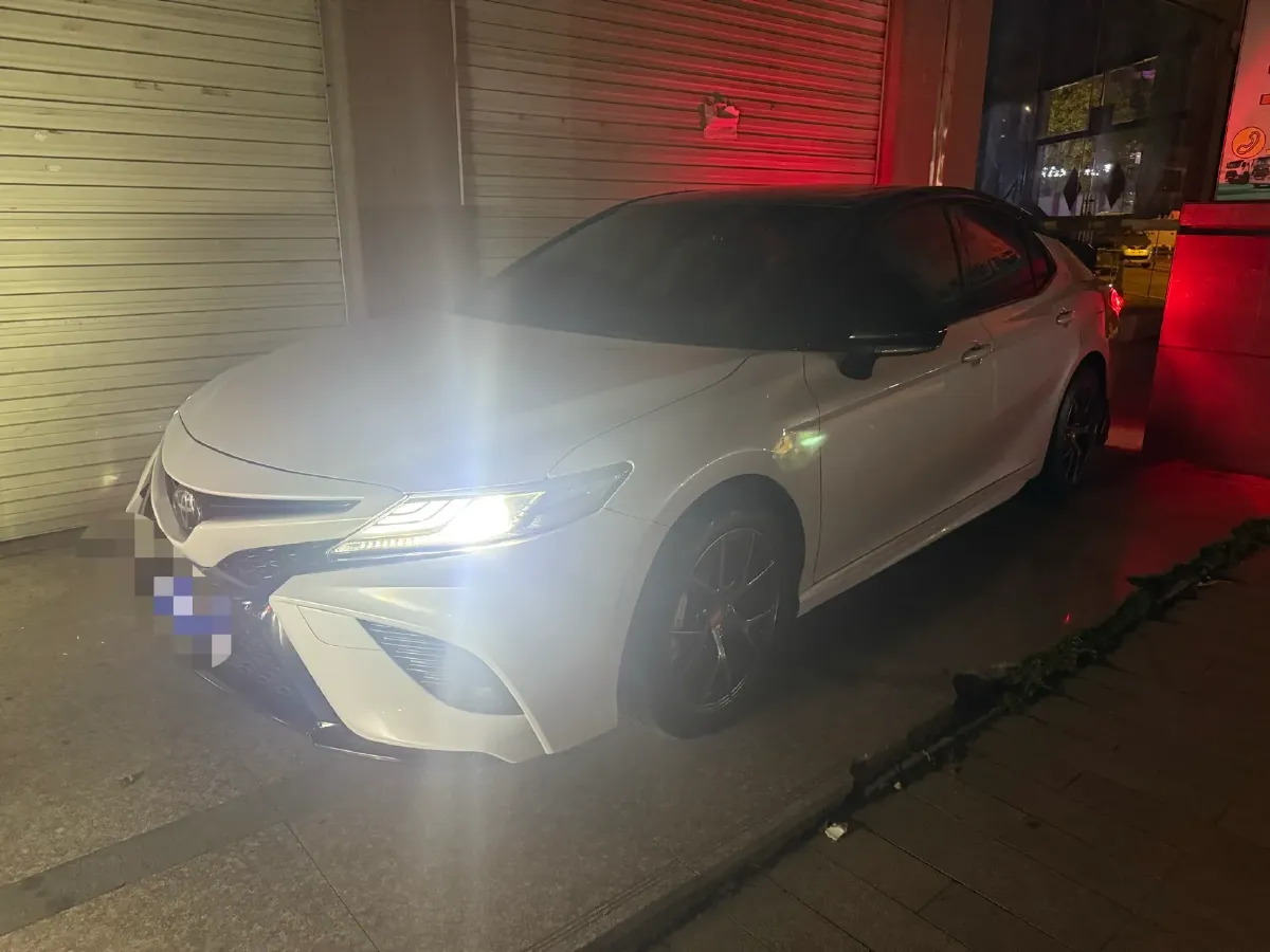 2019 Toyota Camry 2.5L 209HP L4 8AT,autocango,china used car exporter,china ev exporter,chinese used car exporter,chinese used ev exporter