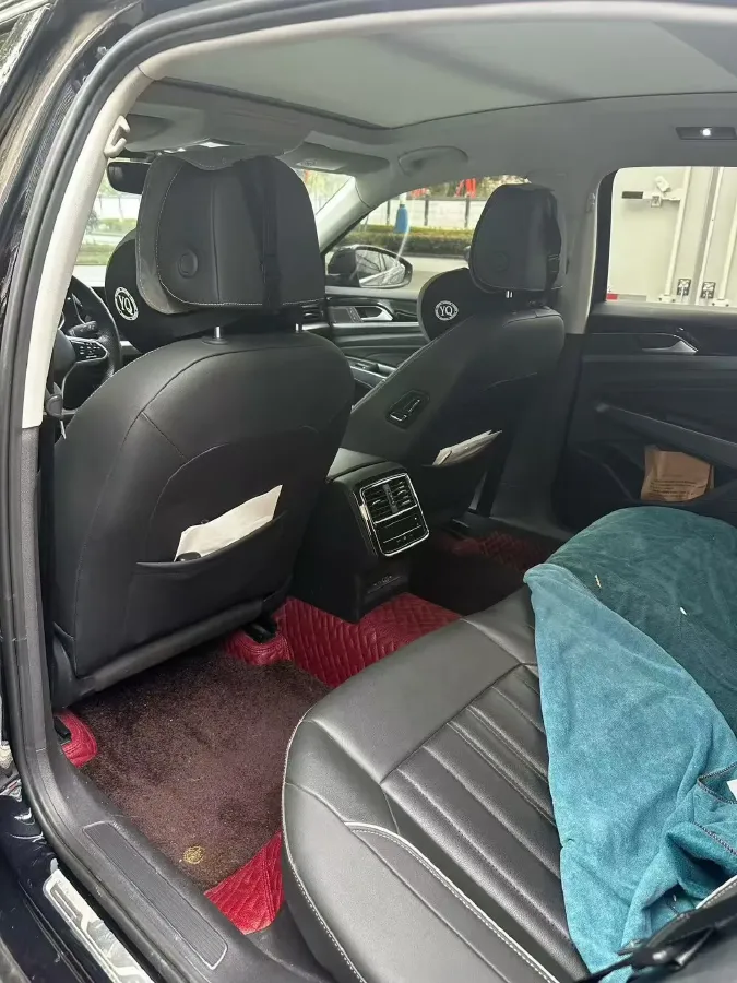 2023 Volkswagen Passat 2.0T 186HP L4 7DCT,autocango,china used car exporter,china ev exporter,chinese used car exporter,chinese used ev exporter