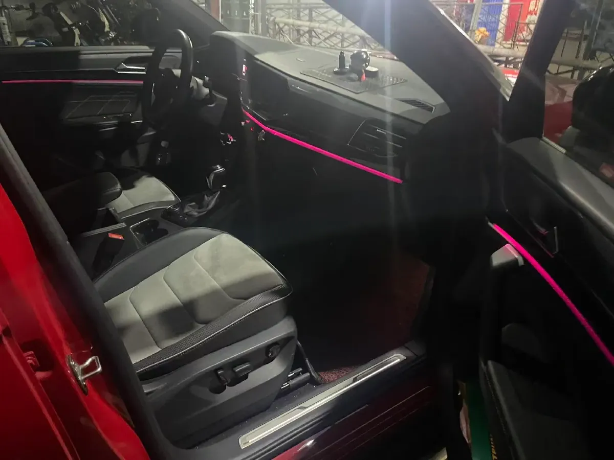 2020 Volkswagen Tayron X 2.0T 220HP L4 7DCT,autocango,china used car exporter,china ev exporter,chinese used car exporter,chinese used ev exporter