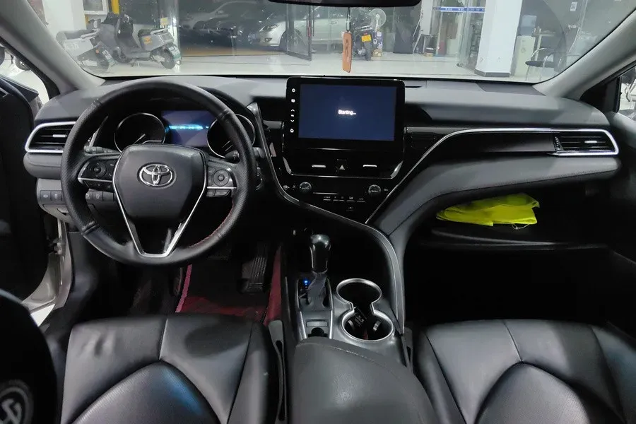 2021 Toyota Camry 2.0L 178HP L4 CVT,autocango,china used car exporter,china ev exporter,chinese used car exporter,chinese used ev exporter