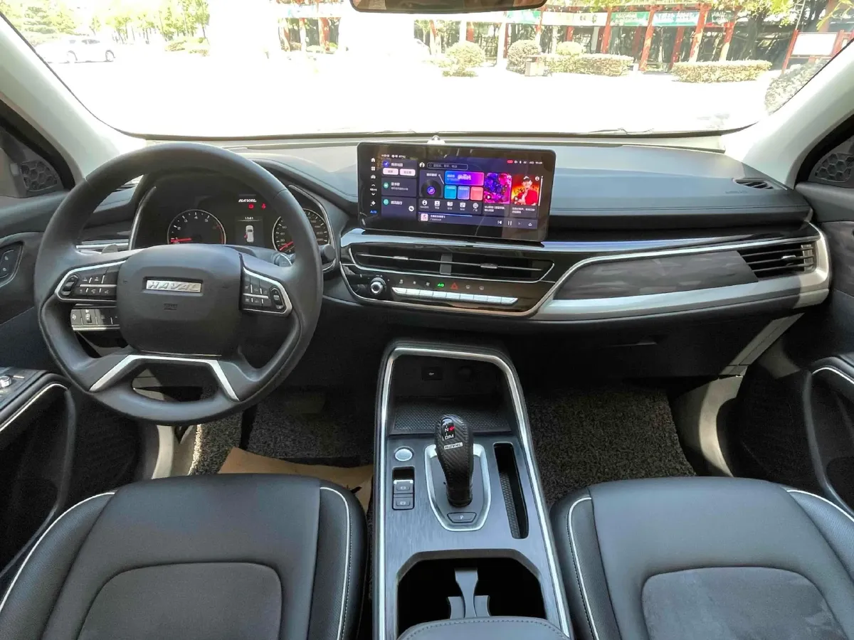 2025 Haval H6 1.5T 150HP L4 7DCT,autocango,china used car exporter,china ev exporter,chinese used car exporter,chinese used ev exporter