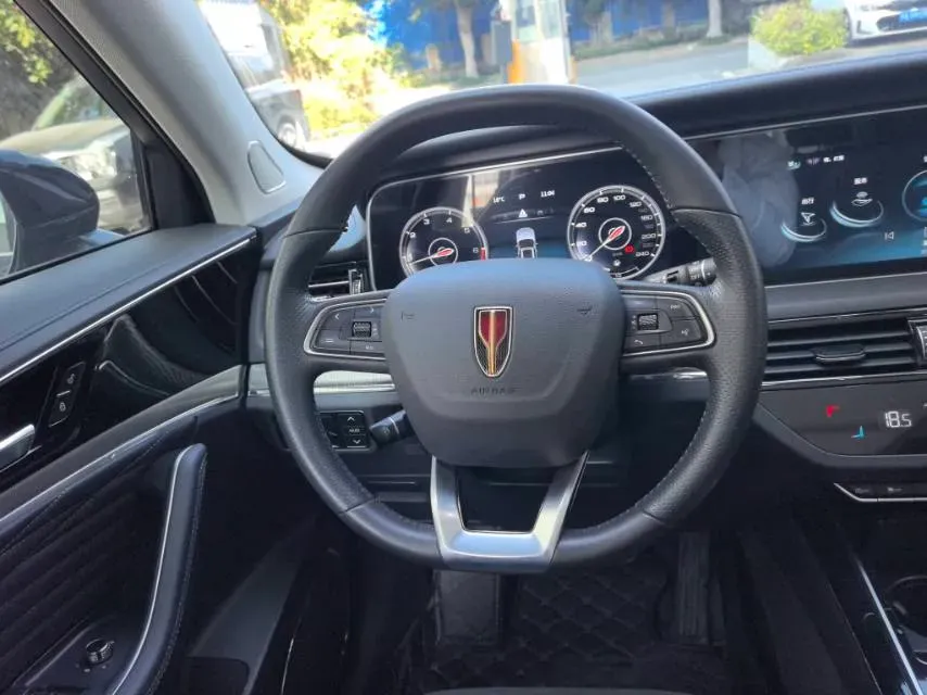 2022 HongQi HS5 2.0T 224HP L4 6AT,autocango,china used car exporter,china ev exporter,chinese used car exporter,chinese used ev exporter