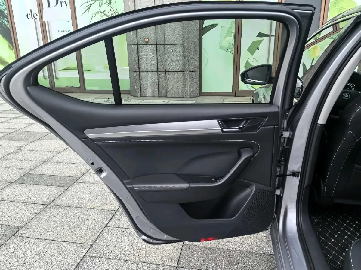 2019 BYD Song MAX 1.5T 154HP L4 6DCT PHEV 15.98KWH,autocango,china used car exporter,china ev exporter,chinese used car exporter,chinese used ev exporter