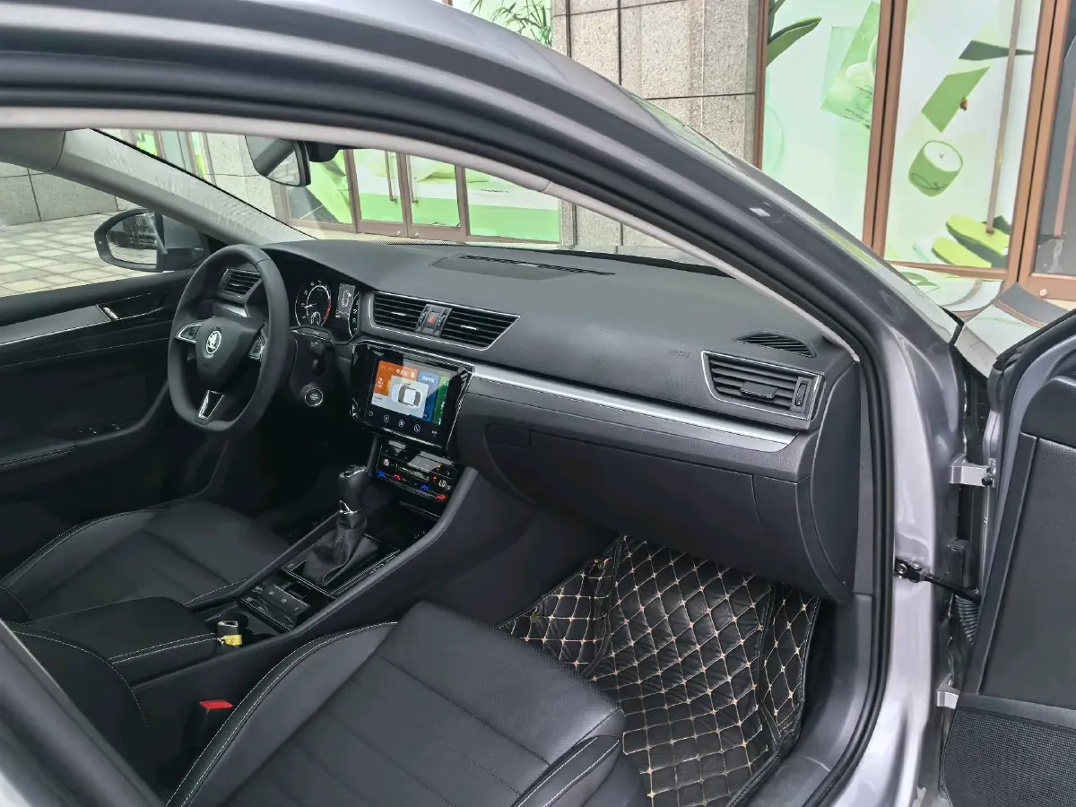 2019 BYD Song MAX 1.5T 154HP L4 6DCT PHEV 15.98KWH,autocango,china used car exporter,china ev exporter,chinese used car exporter,chinese used ev exporter