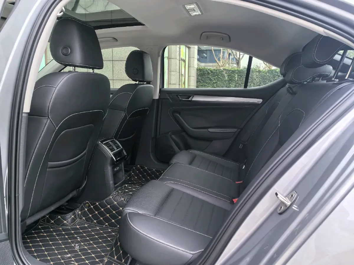 2019 BYD Song MAX 1.5T 154HP L4 6DCT PHEV 15.98KWH,autocango,china used car exporter,china ev exporter,chinese used car exporter,chinese used ev exporter