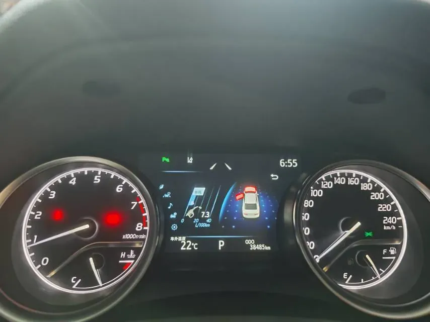 2023 Toyota Camry 2.0L 177HP L4 CVT,autocango,china used car exporter,china ev exporter,chinese used car exporter,chinese used ev exporter