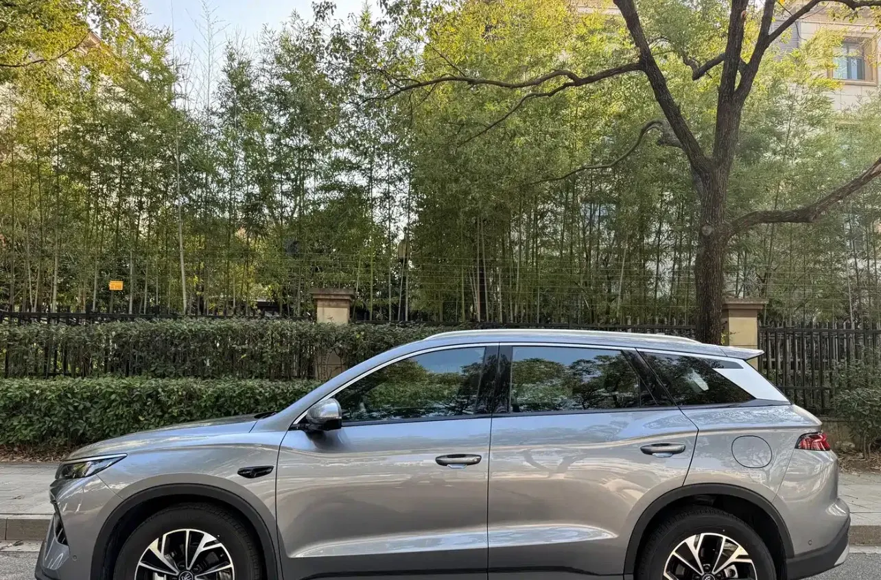 2025 BYD Song Pro 1.5L 101HP L4 E-CVT PHEV 18.3KWH,autocango,china used car exporter,china ev exporter,chinese used car exporter,chinese used ev exporter