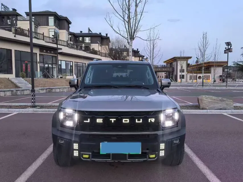 2024 Jetour ShanHai TravellerC-DM 1.5T 156HP L4 3DHT PHEV 43.24KWH,autocango,china used car exporter,china ev exporter,chinese used car exporter,chinese used ev exporter