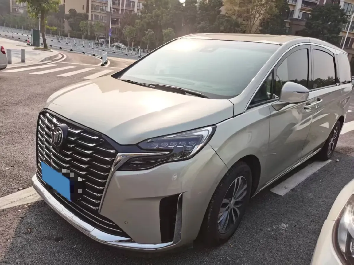 2022 Buick GL8 2.0T 237HP L4 9AT,autocango,china used car exporter,china ev exporter,chinese used car exporter,chinese used ev exporter