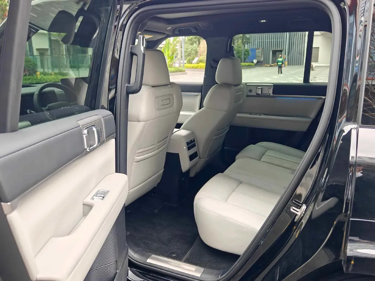 2025 FangChengBao Tai 7 1.5T 156HP L4 E-CVT PHEV,autocango,china used car exporter,china ev exporter,chinese used car exporter,chinese used ev exporter