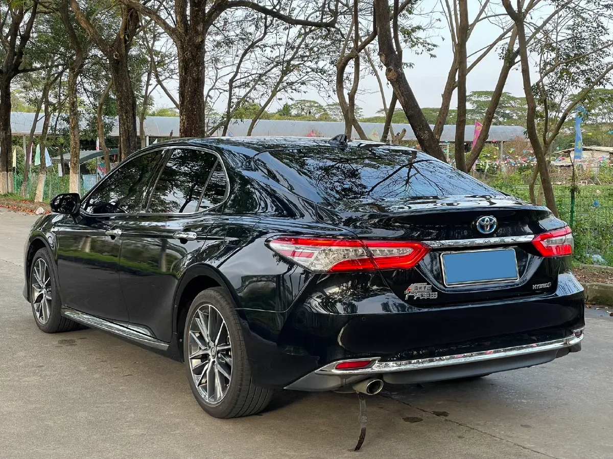 2023 Toyota Camry 2.5L 178HP L4 E-CVT Hybrid,autocango,china used car exporter,china ev exporter,chinese used car exporter,chinese used ev exporter