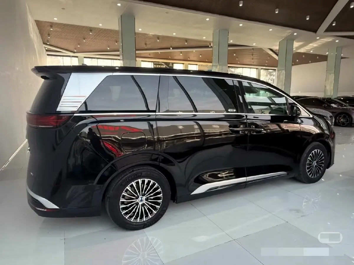 2024 Denza D9 1.5T 139HP L4 E-CVT PHEV 40KWH,autocango,china used car exporter,china ev exporter,chinese used car exporter,chinese used ev exporter