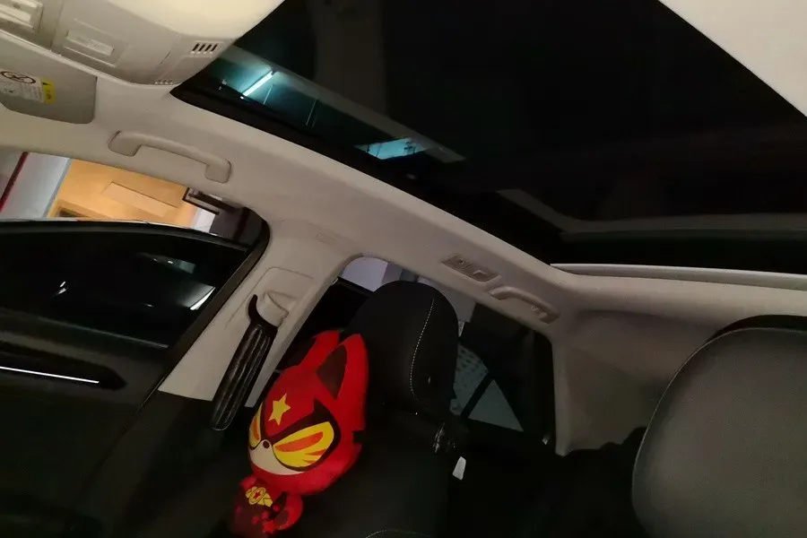 2020 Volkswagen T-Roc 1.4T 150HP L4 7DCT,autocango,china used car exporter,china ev exporter,chinese used car exporter,chinese used ev exporter