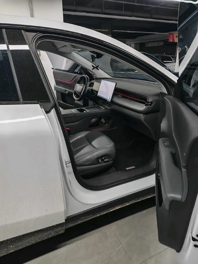 2025 Xpeng G6 BEV 68.5KWH,autocango,china used car exporter,china ev exporter,chinese used car exporter,chinese used ev exporter