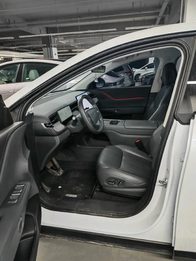 2025 Xpeng G6 BEV 68.5KWH,autocango,china used car exporter,china ev exporter,chinese used car exporter,chinese used ev exporter