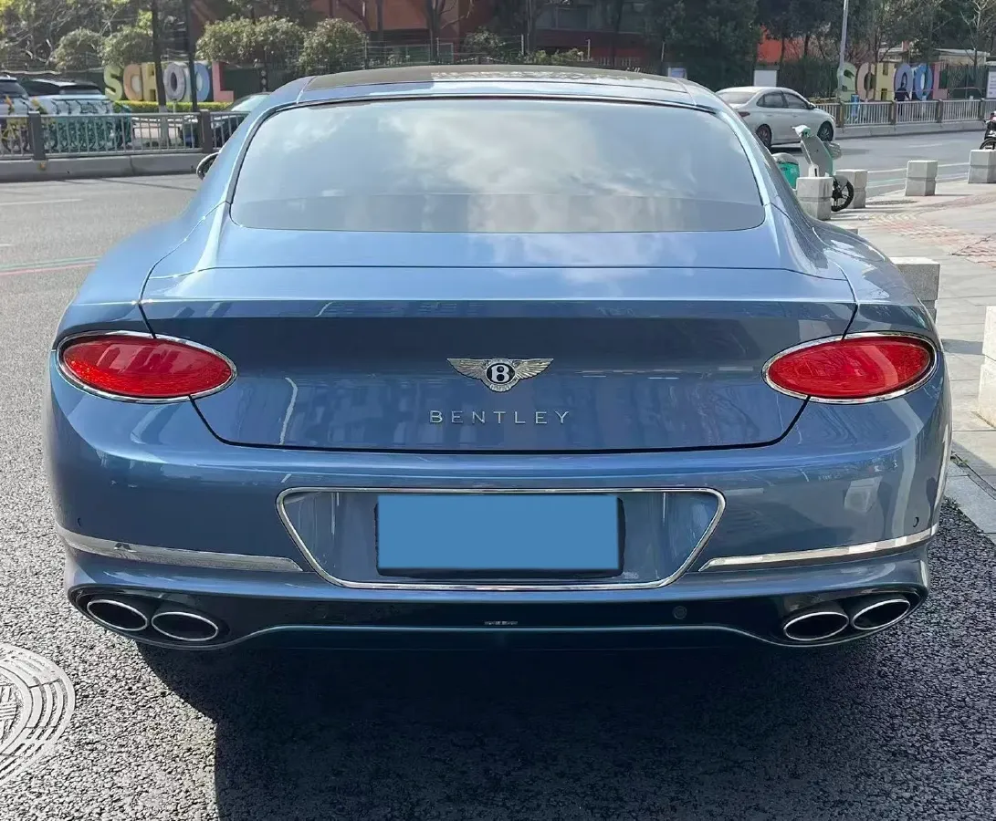 2022 Bentley Continental 4.0T 549HP V8 8DCT,autocango,china used car exporter,china ev exporter,chinese used car exporter,chinese used ev exporter