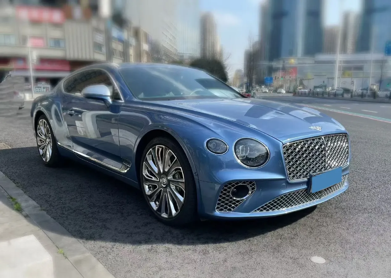 2022 Bentley Continental 4.0T 549HP V8 8DCT,autocango,china used car exporter,china ev exporter,chinese used car exporter,chinese used ev exporter
