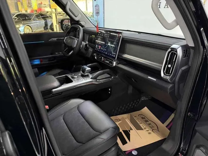 2025 Jetour Traveller 1.5T 184HP L4 7DCT,autocango,china used car exporter,china ev exporter,chinese used car exporter,chinese used ev exporter