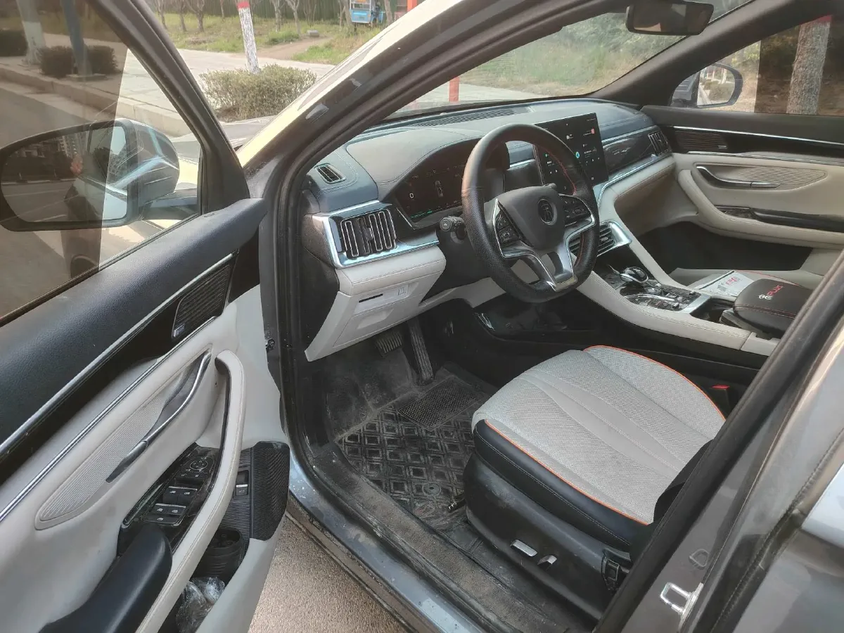 2022 Hyundai Tucson 2.0L 150HP L4 6AT Hybrid,autocango,china used car exporter,china ev exporter,chinese used car exporter,chinese used ev exporter