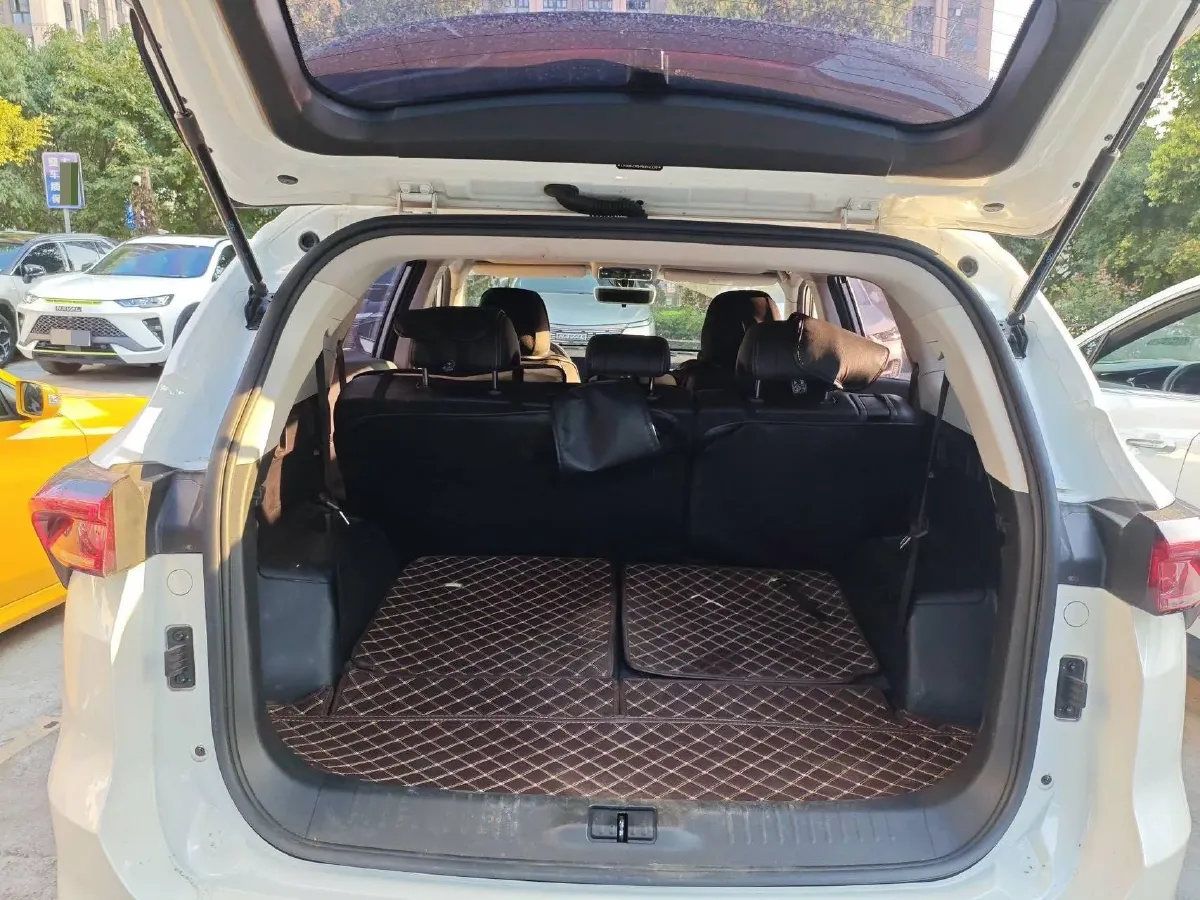 2021 Jetour X70 Plus 1.5T 156HP L4 6DCT,autocango,china used car exporter,china ev exporter,chinese used car exporter,chinese used ev exporter