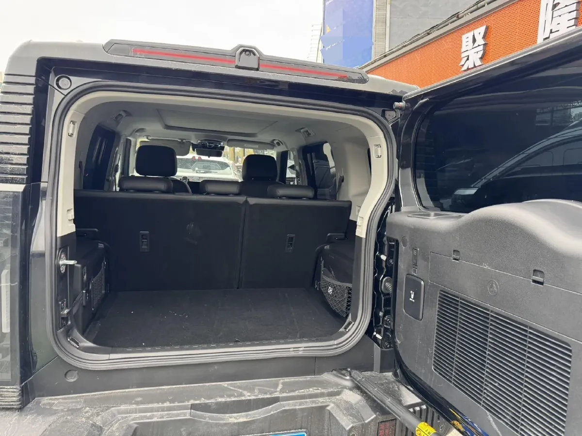 2025 Jetour Traveller 2.0T 254HP L4 7DCT,autocango,china used car exporter,china ev exporter,chinese used car exporter,chinese used ev exporter