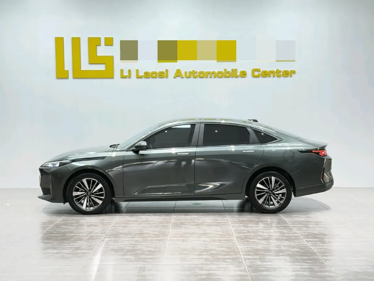 2024 ChangAn QiYuan A05 1.5L 110HP L4 E-CVT PHEV 9.07KWH,autocango,china used car exporter,china ev exporter,chinese used car exporter,chinese used ev exporter