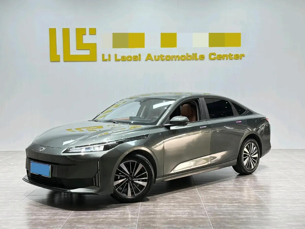 2024 ChangAn QiYuan A05 1.5L 110HP L4 E-CVT PHEV 9.07KWH,autocango,china used car exporter,china ev exporter,chinese used car exporter,chinese used ev exporter