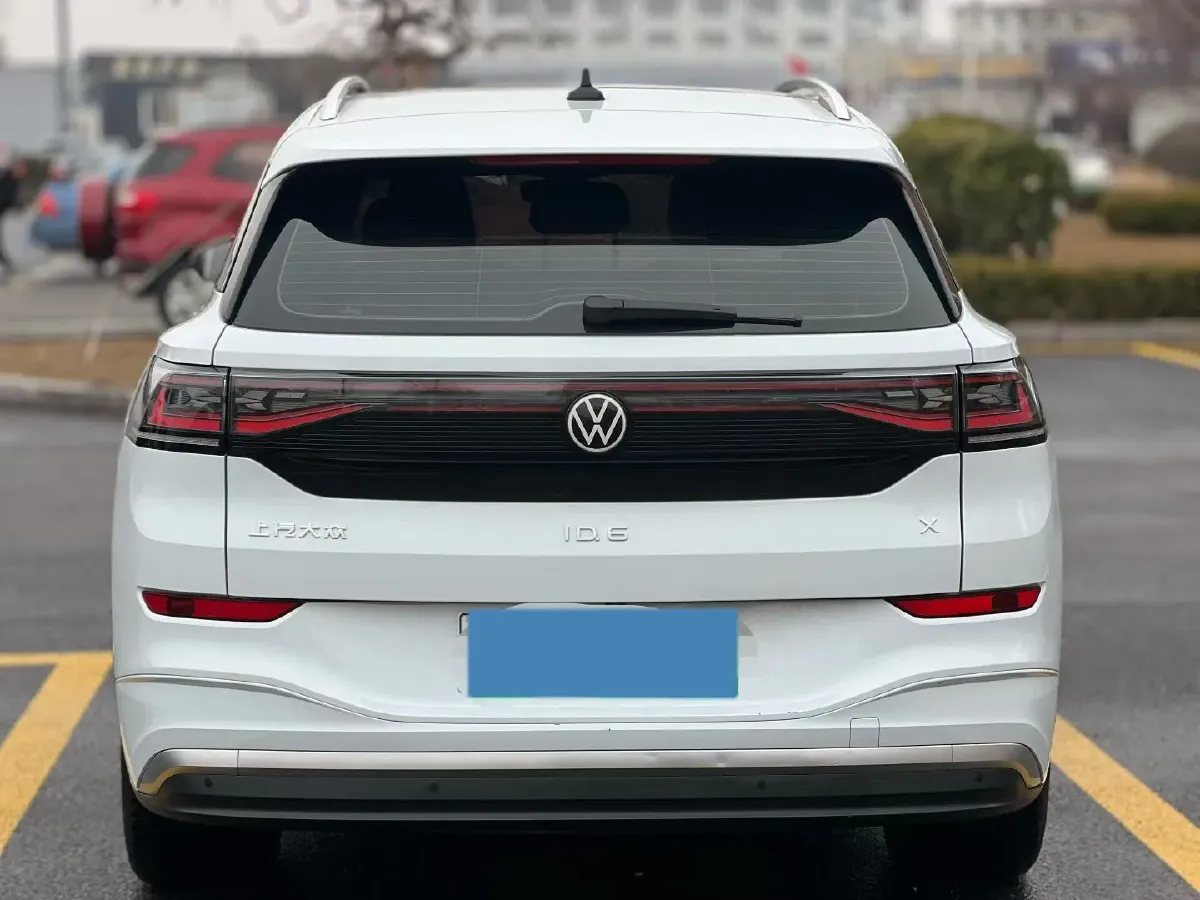 2023 Buick GL8 2.0T 237HP L4 9AT,autocango,china used car exporter,china ev exporter,chinese used car exporter,chinese used ev exporter