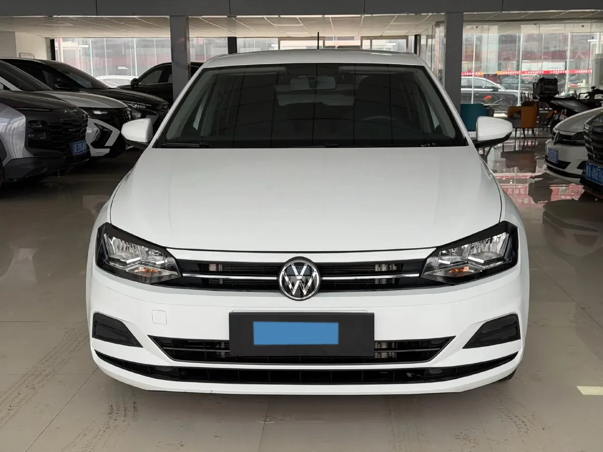 2023 Volkswagen Polo 1.5L 110HP L4 6AT,autocango,china used car exporter,china ev exporter,chinese used car exporter,chinese used ev exporter